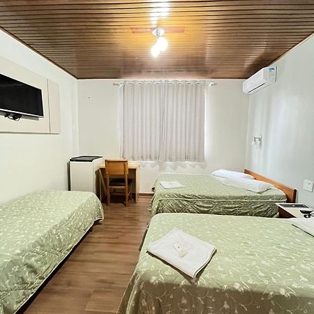 Regente Hotel Pato Branco Bagian luar foto