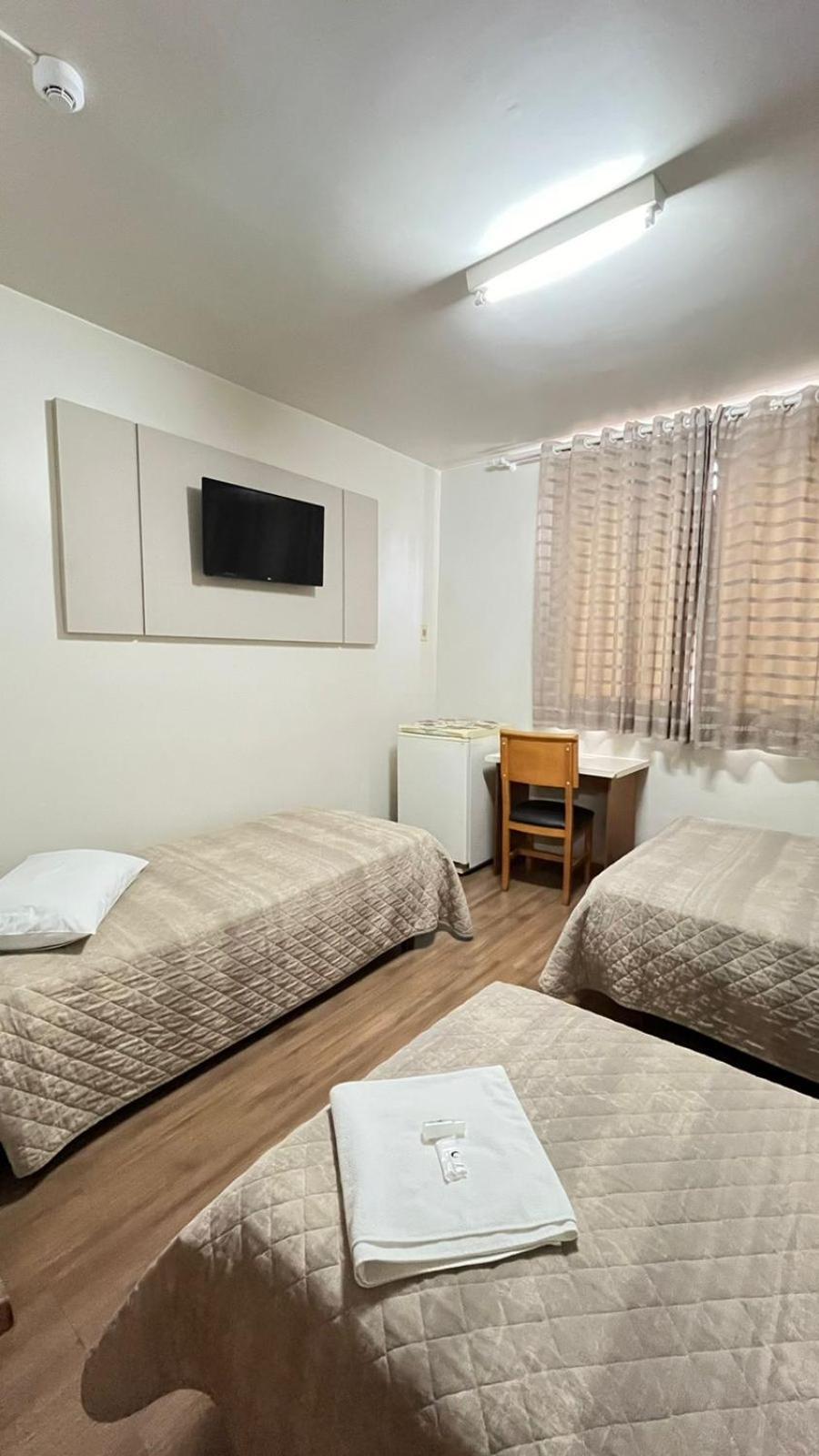 Regente Hotel Pato Branco Bagian luar foto