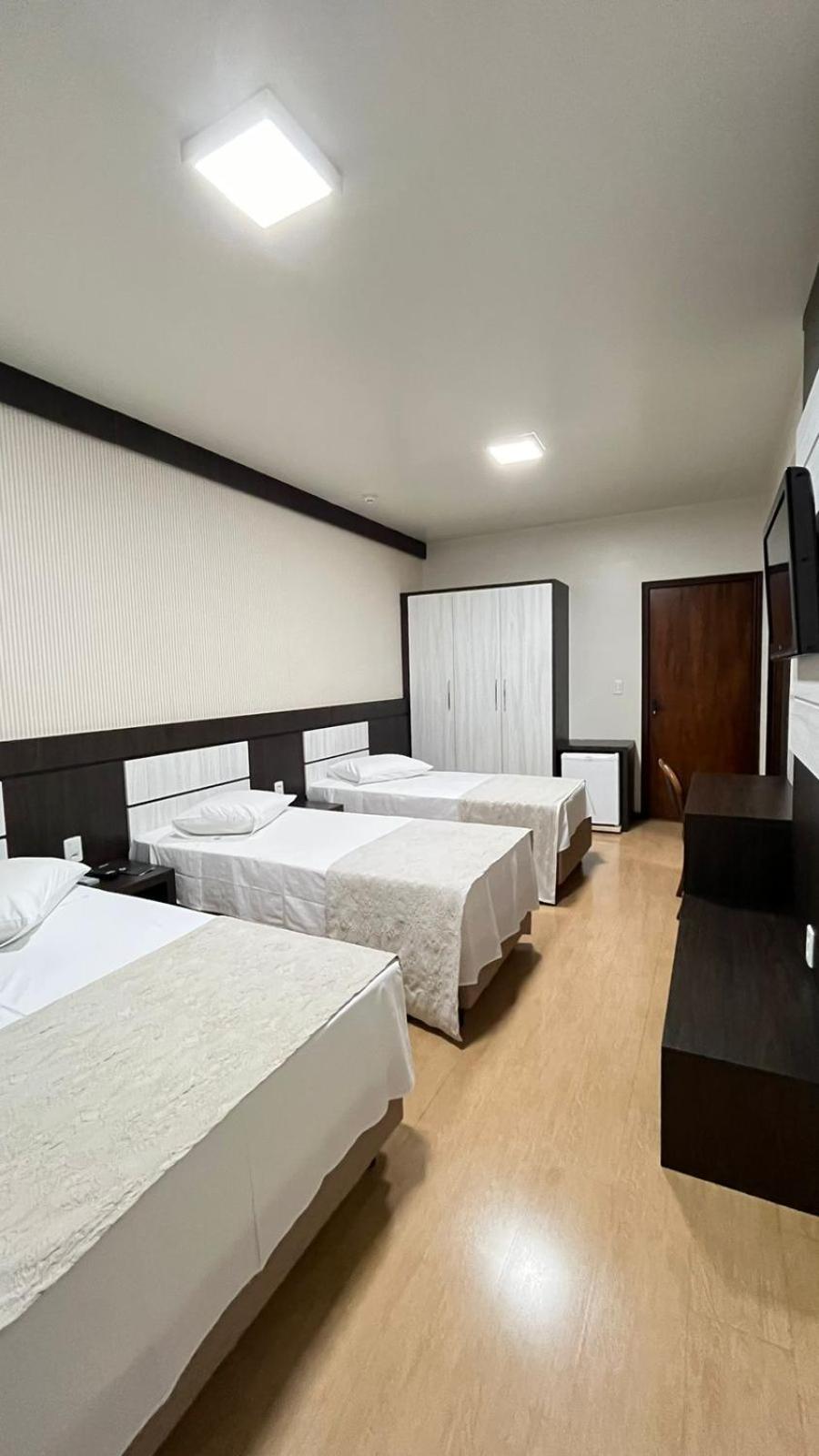 Regente Hotel Pato Branco Bagian luar foto