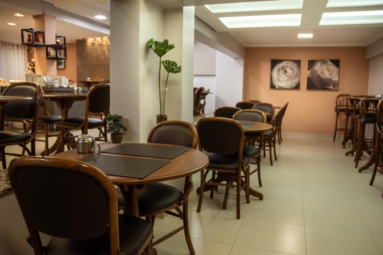 Regente Hotel Pato Branco Bagian luar foto